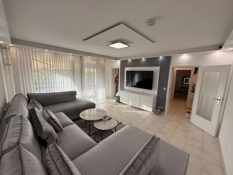 Freundliche 2-Zimmer-Wohnung mit Balkon in Berlin-Tempelhof (Marienfelde) — photo 1